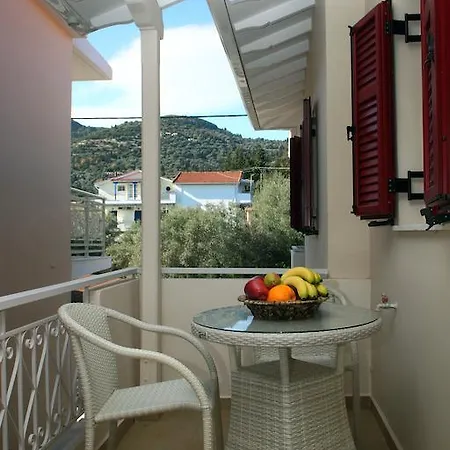 Guest house Pantazis 3*